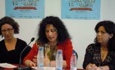 Foto de ponentes en la mesa redonda Situación de las bibliotecas en la Comunidad Valenciana (Fira del Llibre de València, 2012)