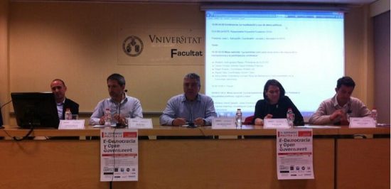 Foto de ponentes en el IV Seminario Política 2.0: E-Democracia y Open Government