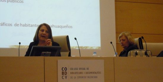 Foto de ponentes en la mesa redonda La experiencia archivística en Argentina (2011)